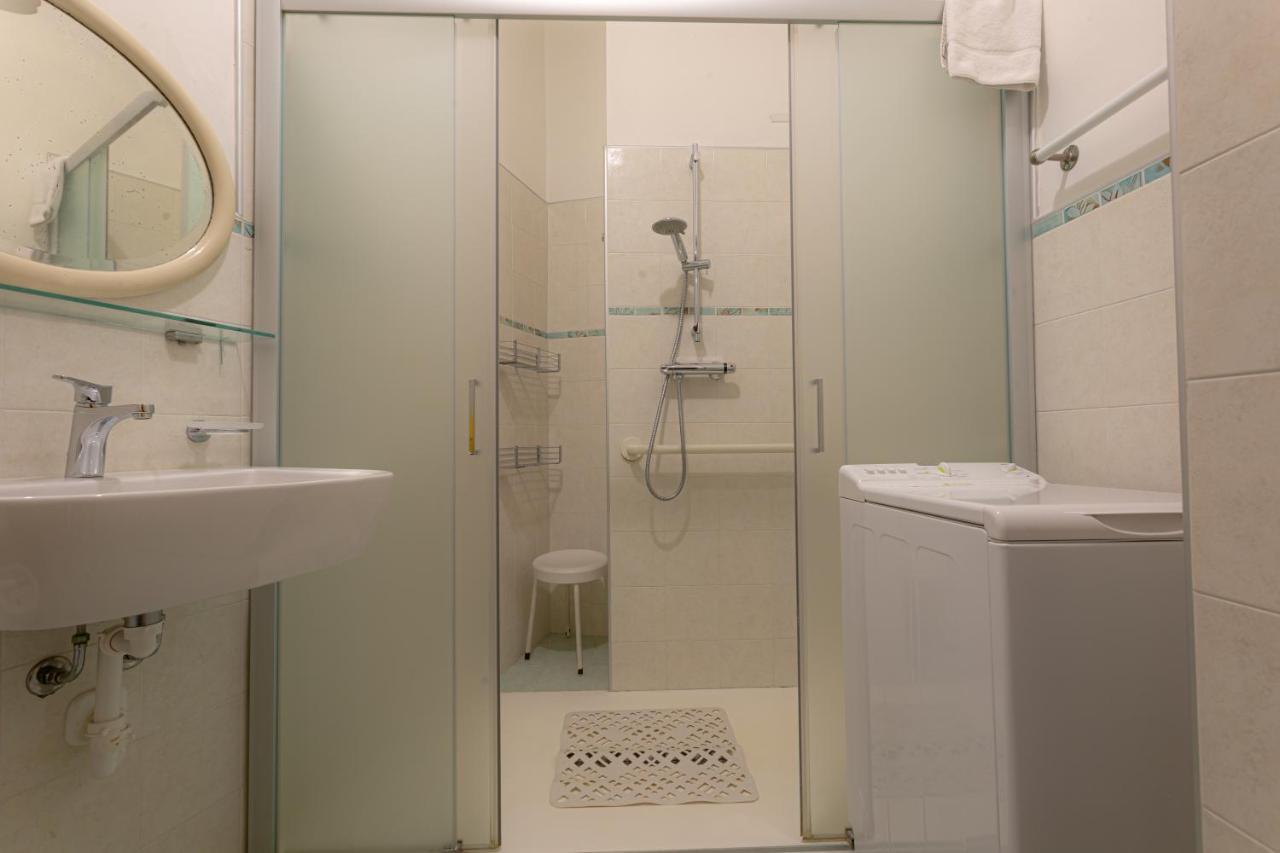 Residenza Porta Leoni - Royal Welcome Верона Экстерьер фото