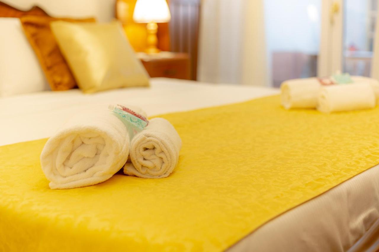 Residenza Porta Leoni - Royal Welcome Верона Экстерьер фото